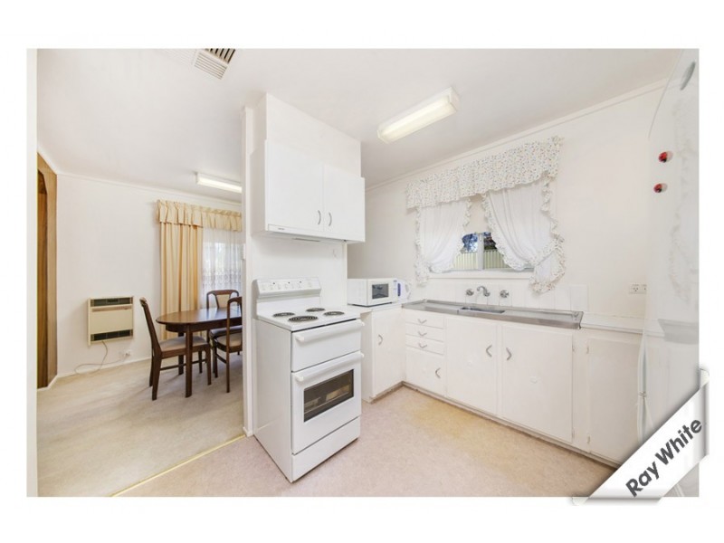 94 Pennefather Street, Higgins ACT 2615