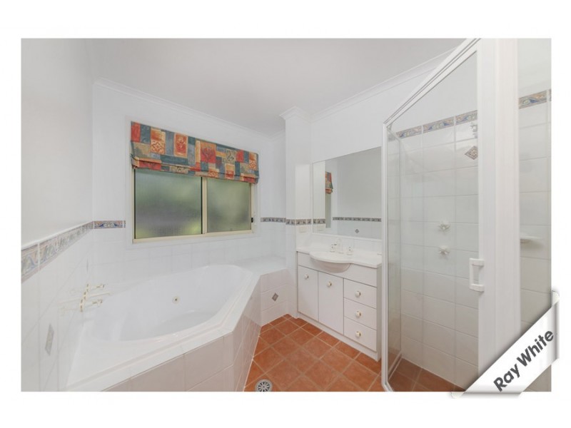 34 Bedourie Street, Dunlop ACT 2615
