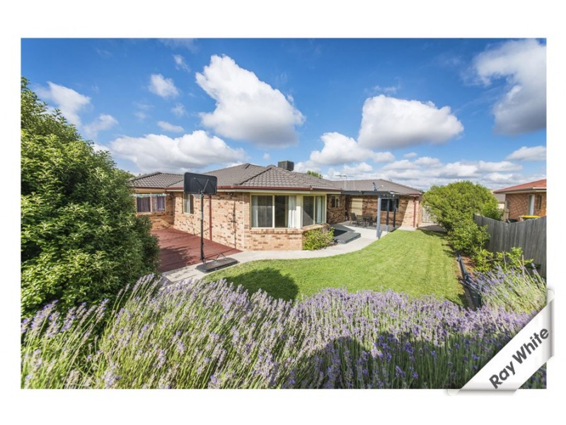 34 Bedourie Street, Dunlop ACT 2615