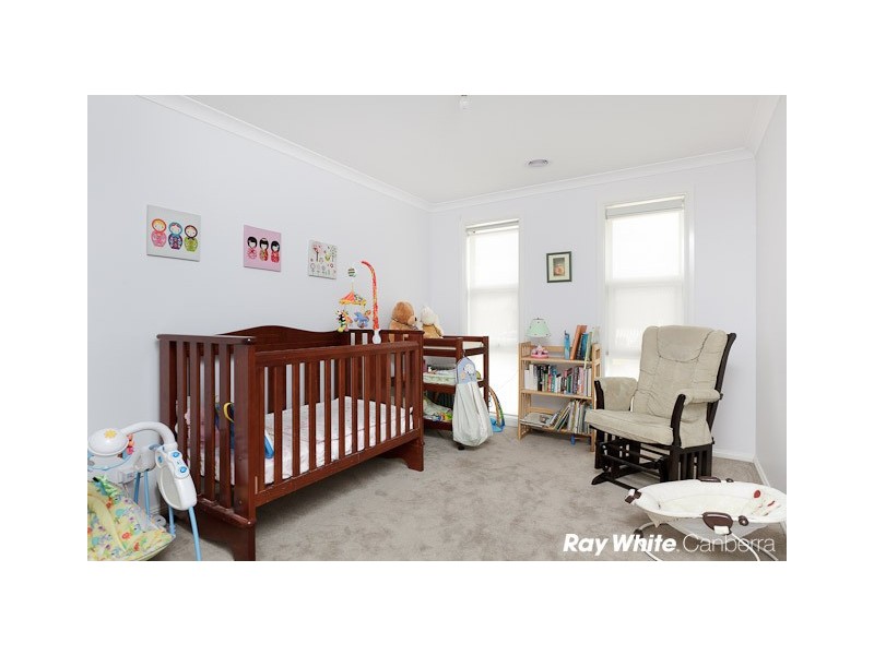 16 Plimsoll Drive, Casey ACT 2913