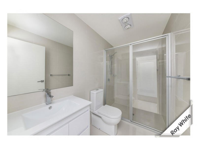 29/2 Clare Burton Crescent, Franklin ACT 2913