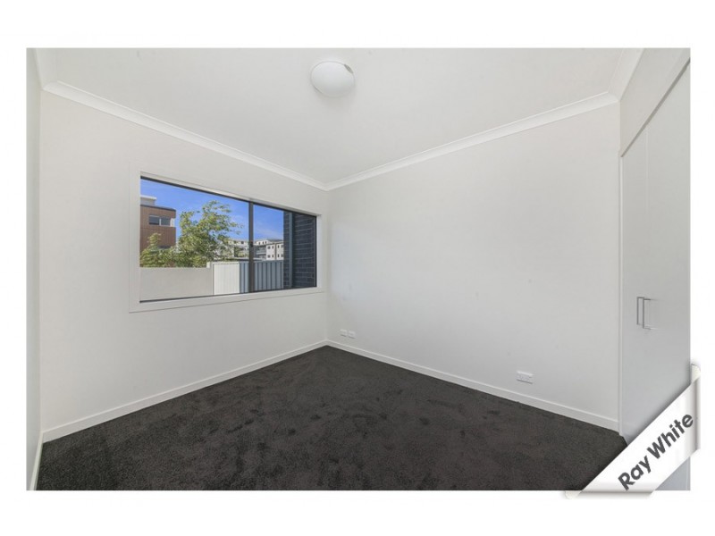 29/2 Clare Burton Crescent, Franklin ACT 2913