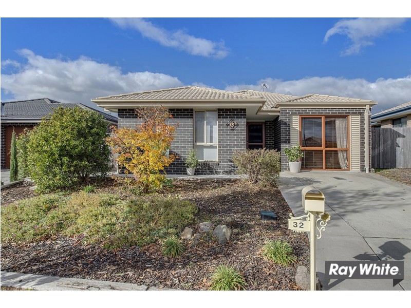 32 Greenman Street, Macgregor ACT 2615