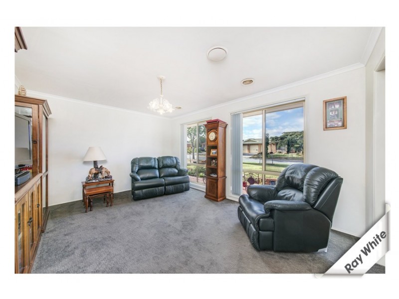 83 Marchant Circuit, Dunlop ACT 2615