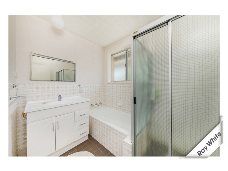 1 Macdonald Place, Spence ACT 2615