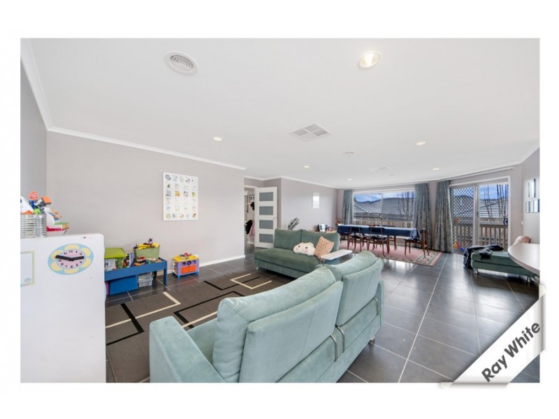 30 Muriel Stewart Circuit, Bonner ACT 2914