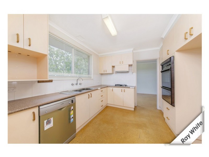 2 Clubbe Crescent, Macgregor ACT 2615