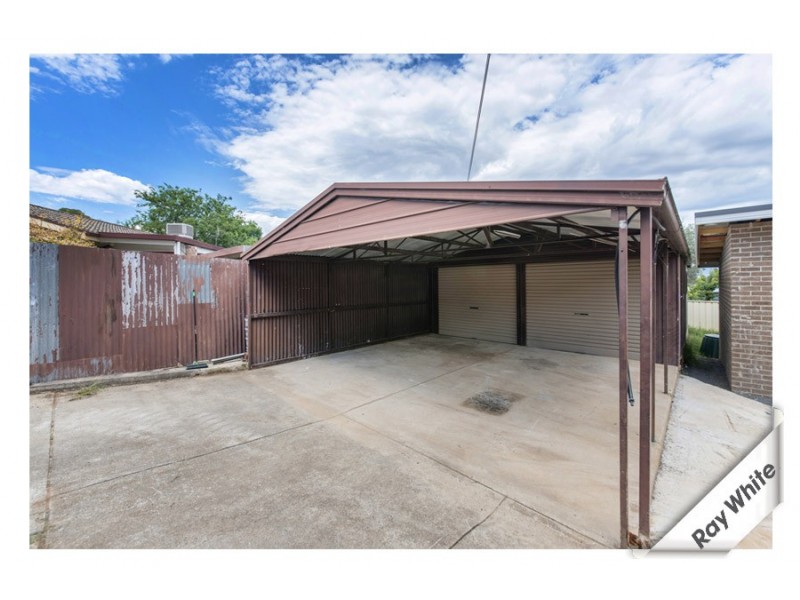 2 Clubbe Crescent, Macgregor ACT 2615