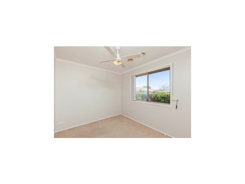 15 Goodhart Crescent, Dunlop ACT 2615
