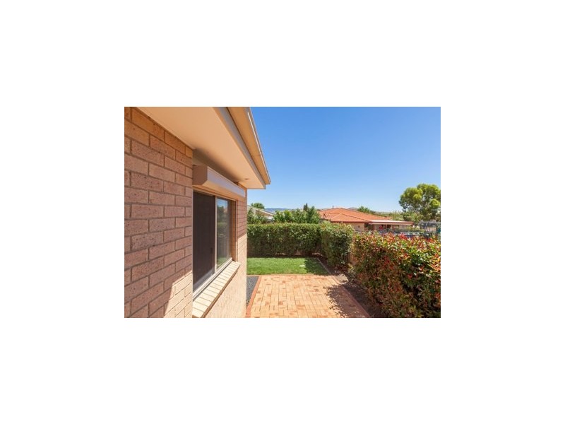 15 Goodhart Crescent, Dunlop ACT 2615