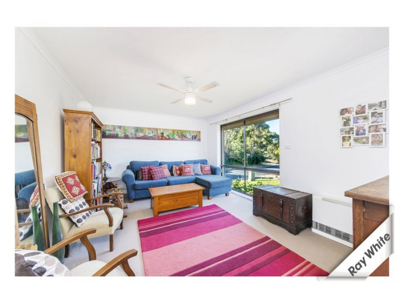 2 Noakes Court, Charnwood ACT 2615