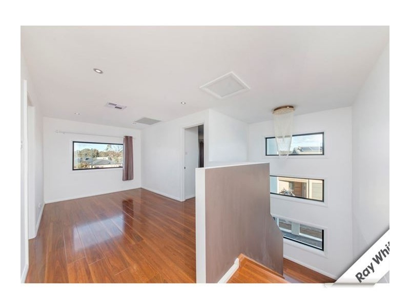 5 Doris Turner Street, Forde ACT 2914