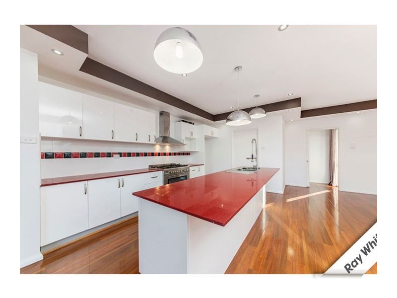 5 Doris Turner Street, Forde ACT 2914