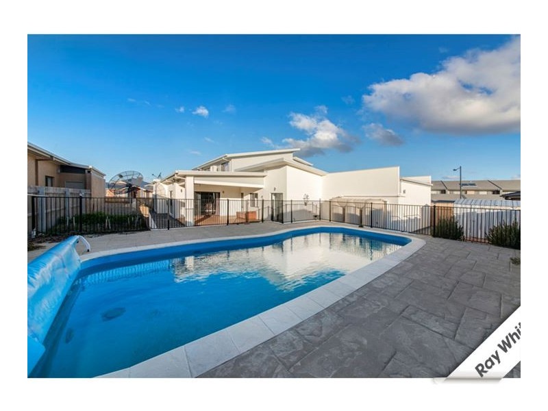 5 Doris Turner Street, Forde ACT 2914