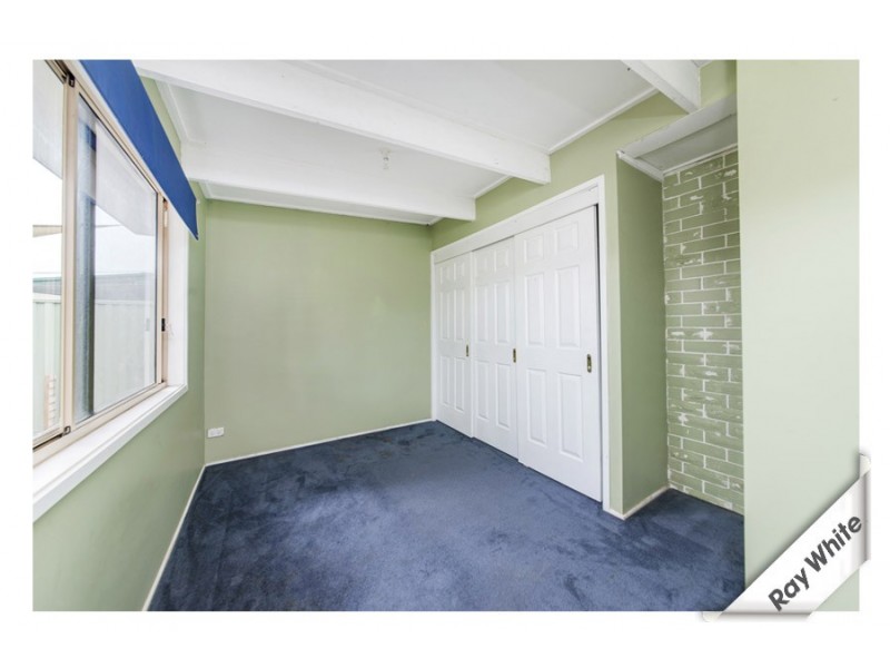 8 Oldfield Circuit, Kambah ACT 2902