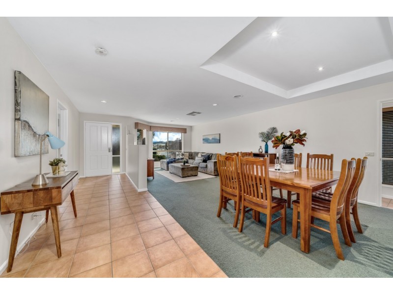 7 Binney Close, Dunlop ACT 2615