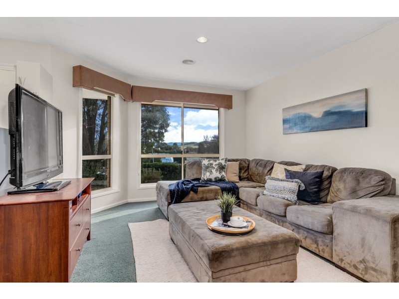 7 Binney Close, Dunlop ACT 2615