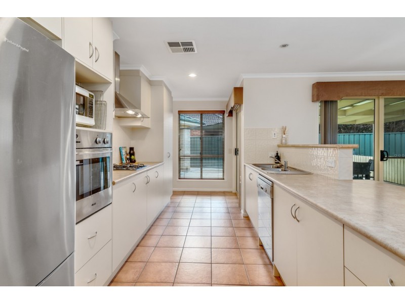 7 Binney Close, Dunlop ACT 2615