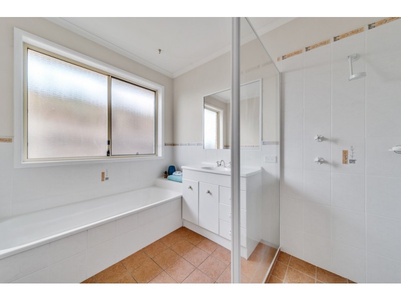 7 Binney Close, Dunlop ACT 2615