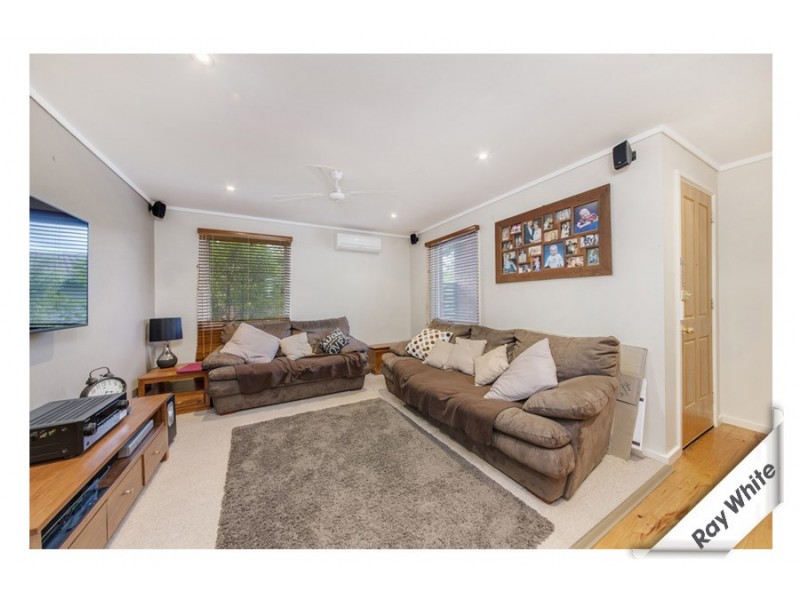 6 Dangar Place, Charnwood ACT 2615