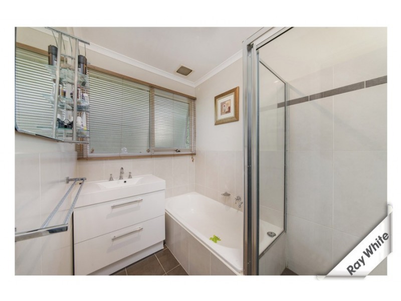 6 Dangar Place, Charnwood ACT 2615