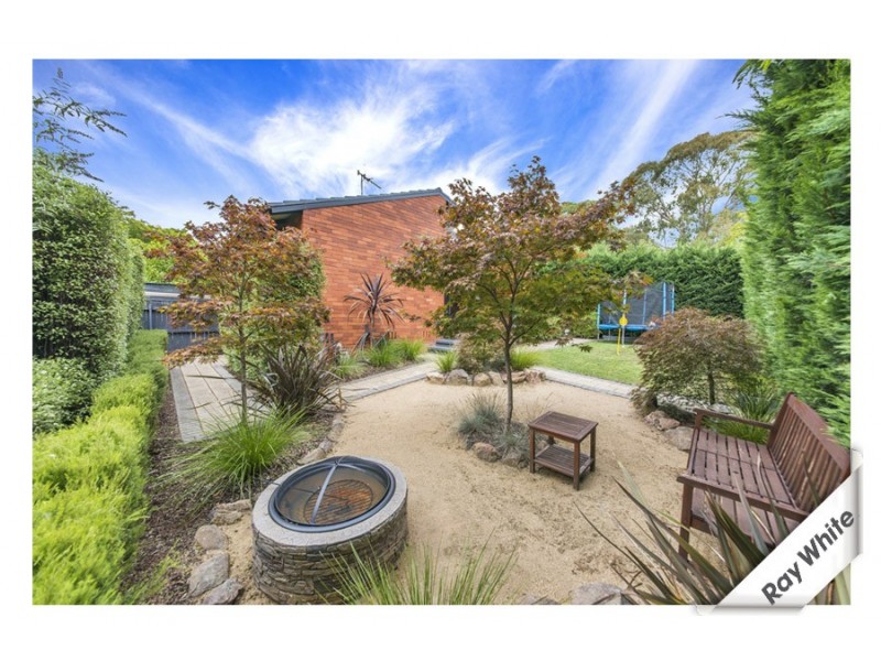 6 Dangar Place, Charnwood ACT 2615