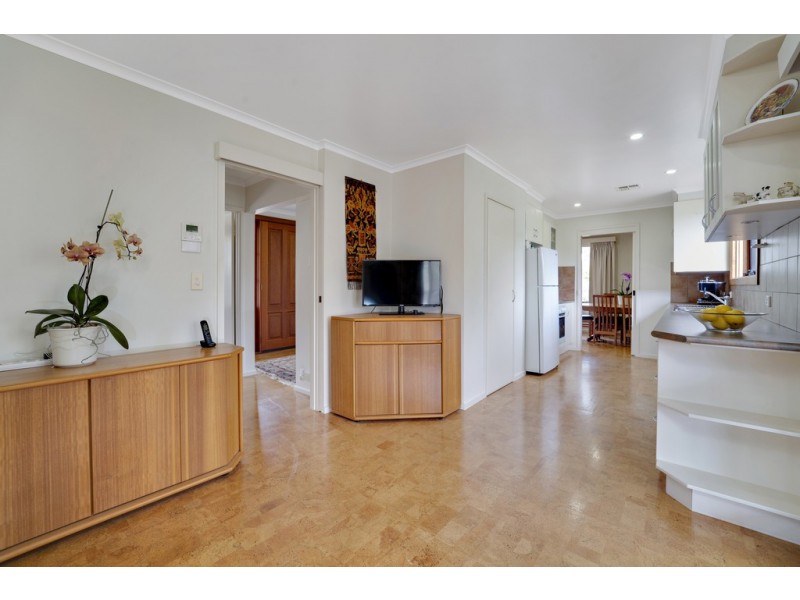 5 MacDonald Place, Spence ACT 2615