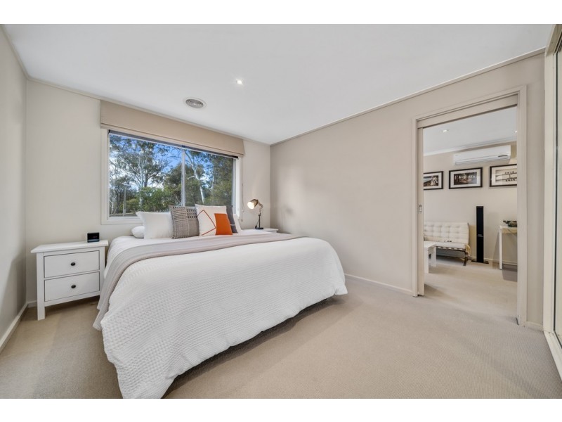 16 Ambara Place, Aranda ACT 2614