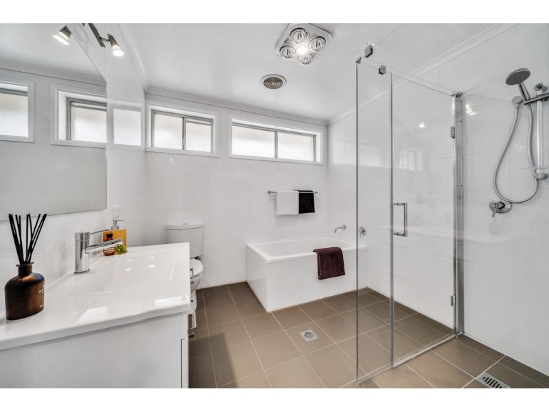 16 Ambara Place, Aranda ACT 2614