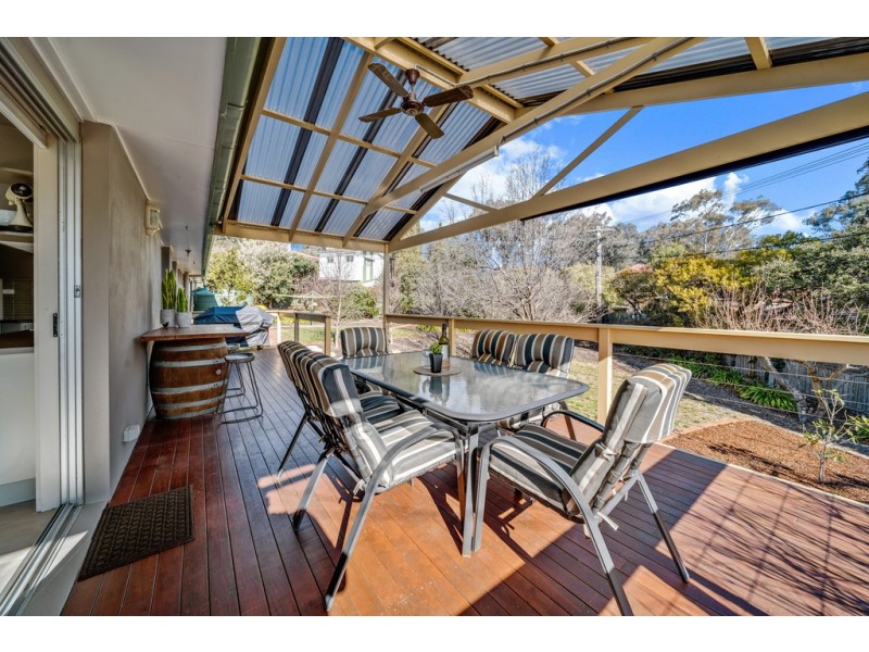 16 Ambara Place, Aranda ACT 2614
