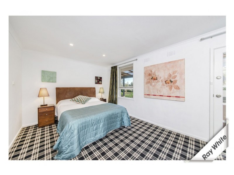 33 Noala Street, Aranda ACT 2614