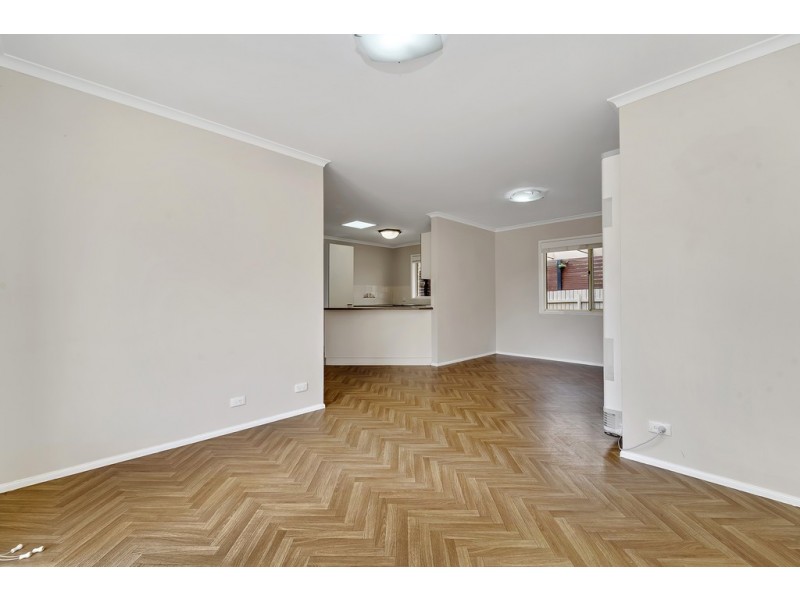 8 Minnta Place, Ngunnawal ACT 2913