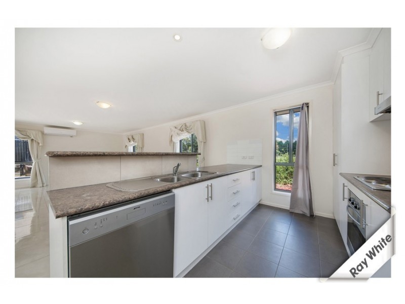 11 De Gruchy Place, Macgregor ACT 2615