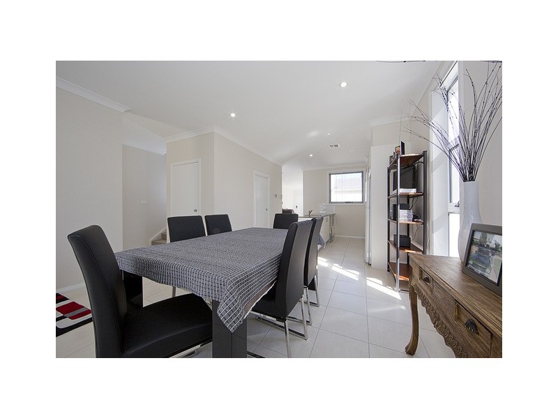 33 Tom Nicholas Street, Forde ACT 2914