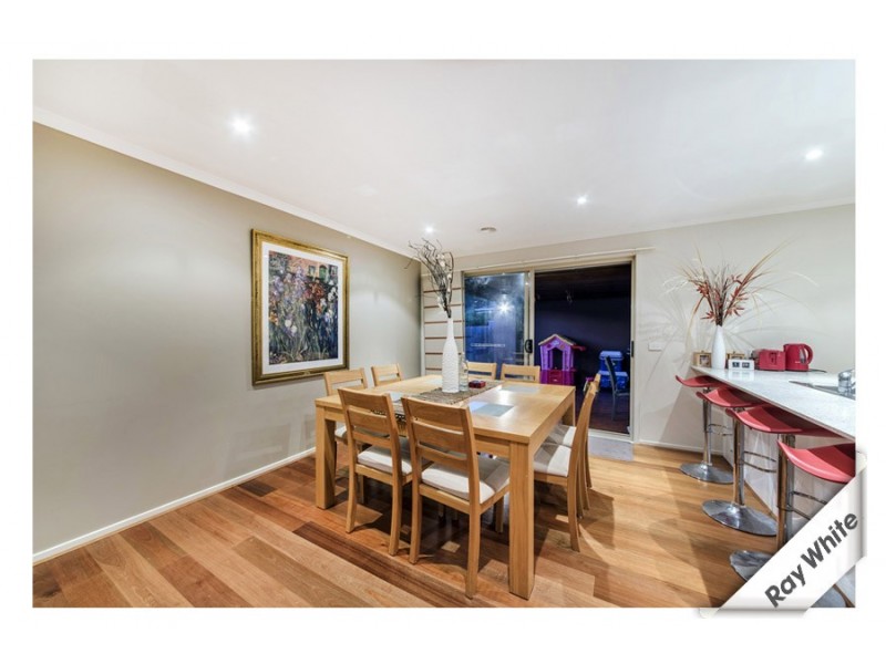 27 Kitty McEwan Cct, Mckellar ACT 2617