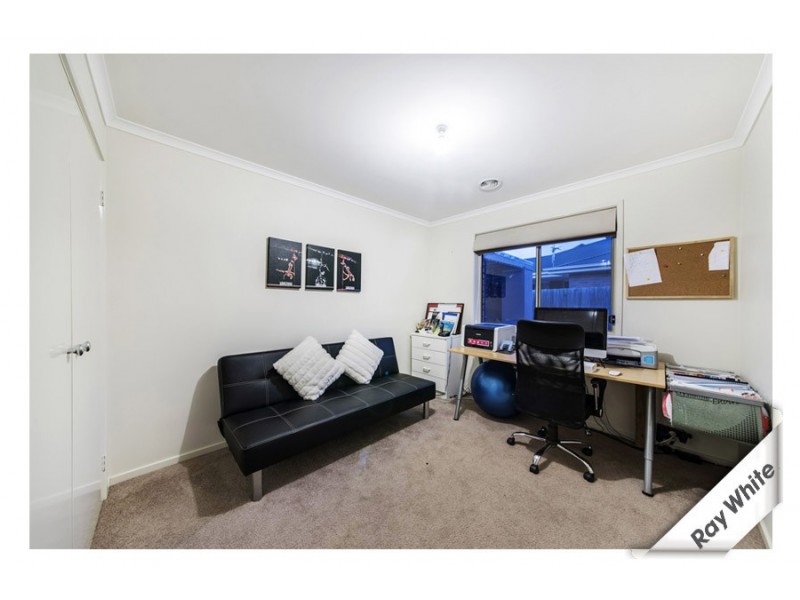 27 Kitty McEwan Cct, Mckellar ACT 2617