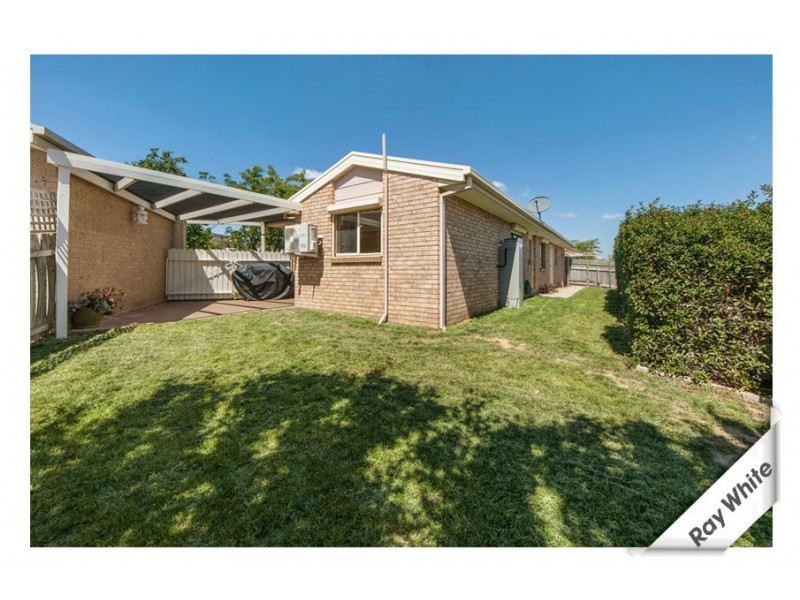 12 Syron Place, Ngunnawal ACT 2913