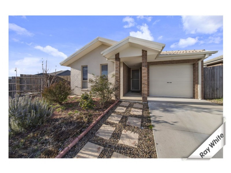 64 Hollows Circuit, Macgregor ACT 2615