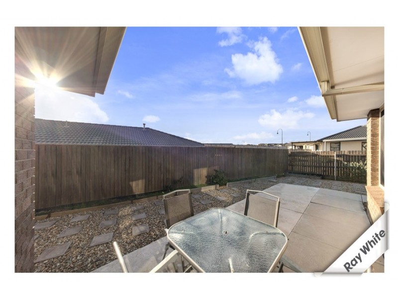 64 Hollows Circuit, Macgregor ACT 2615