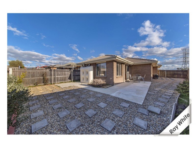 64 Hollows Circuit, Macgregor ACT 2615