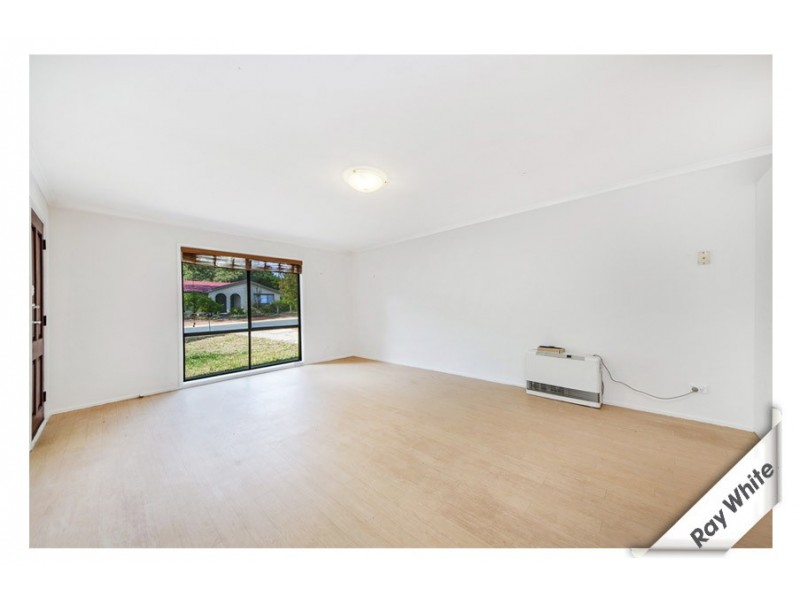 77 Barnard Circuit, Florey ACT 2615