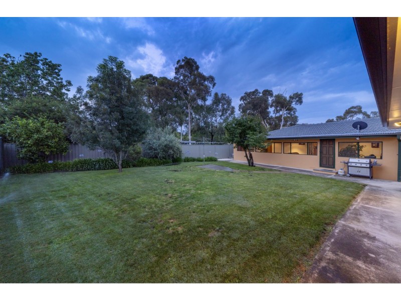 9 Barcoo Place, Kaleen ACT 2617