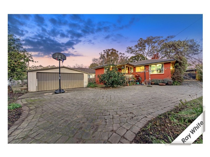 7 Coppin Place, Weetangera ACT 2614