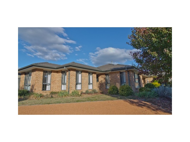 49 Kurrama Close, Ngunnawal ACT 2913