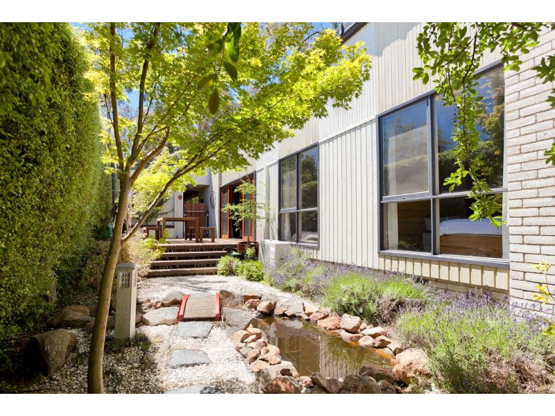 18 Elkedra Close, Hawker ACT 2614