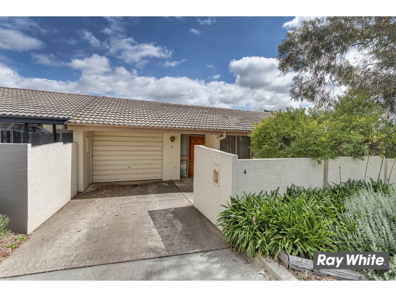 4 Epenarra Close, Hawker ACT 2614