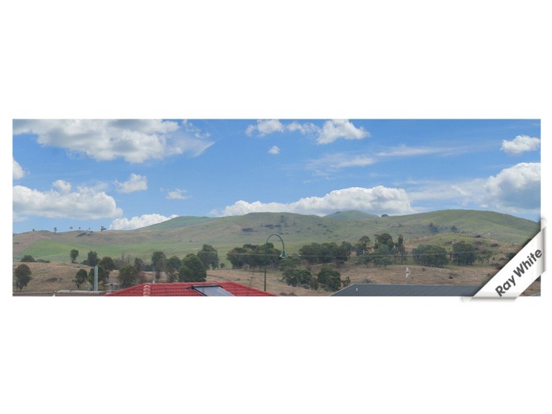 10 Isbister Street, Macgregor ACT 2615