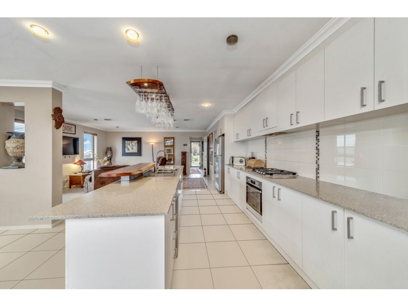 6 Sudradjat Street, Casey ACT 2913