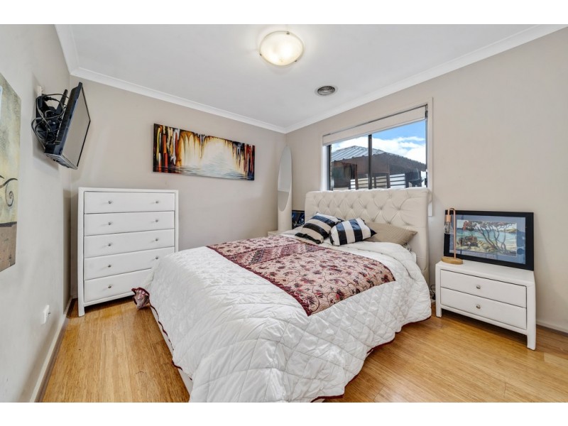 6 Sudradjat Street, Casey ACT 2913