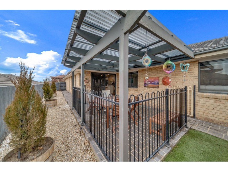 6 Sudradjat Street, Casey ACT 2913